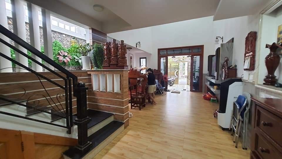 Nhà hẻm Dương Quảng Hàm 112m2 5tầng 5×22.5 nhỉnh 13 tỷ Phường 6 Gò Vấp 10 đến 20 tỷ