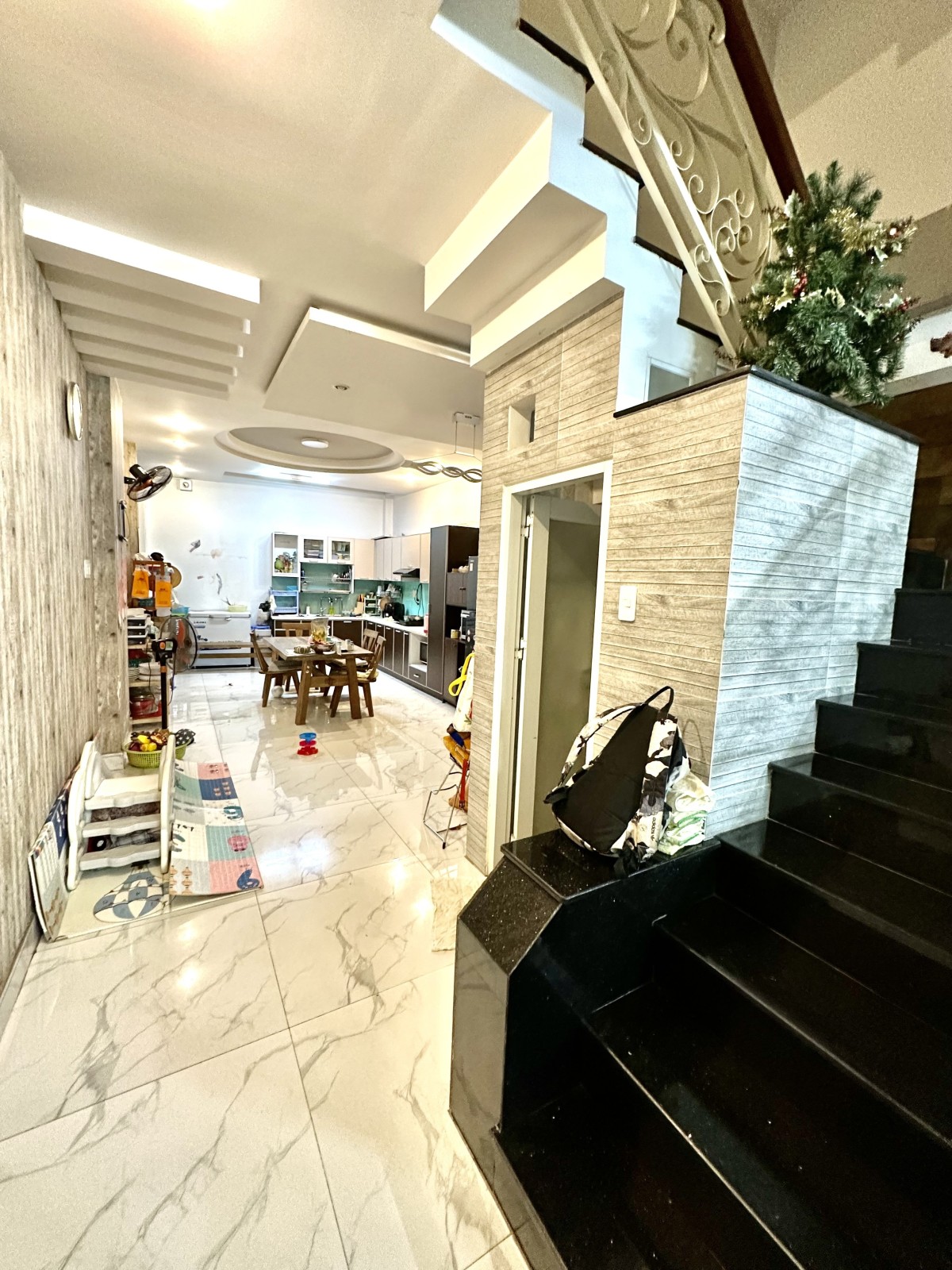 Hẻm Nguyễn Văn Lượng 76/92m2 3tầng 4.2/12x17m nhỉnh 8 tỷ Phường 16 Gò vấp 6 đến 10 tỷ