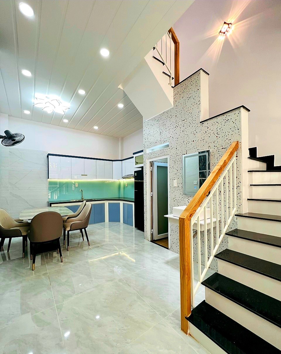 Nhà đẹp hẻm Phạm Văn Chiêu 40m2 3tầng 4x10m nhỉnh 4 tỷ Phường 14 Gò Vấp 3 đến 6 tỷ