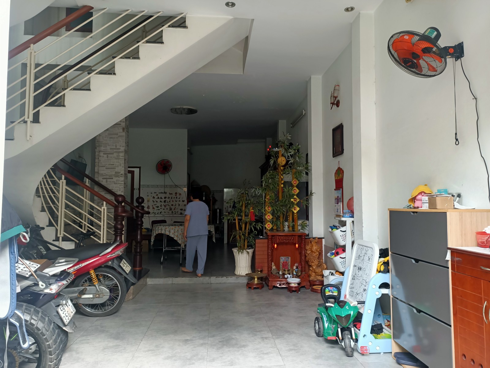 Nhà đẹp hẻm 1 xẹt Quang Trung 74m2 4tầng 5x14m chỉ nhỉnh 6 tỷ Phường 14 Gò Vấp 6 đến 10 tỷ