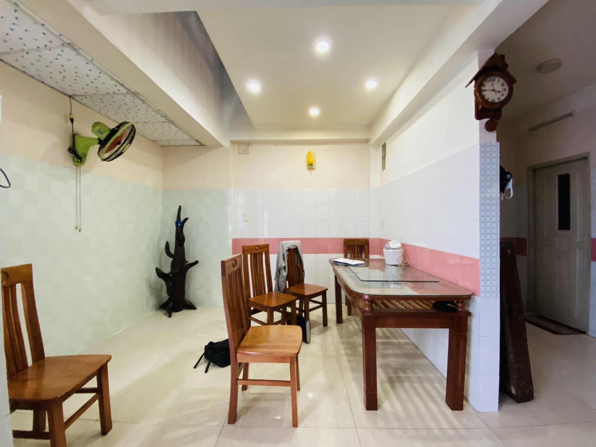 Hẻm 1 xẹt Nguyễn Du 65m2 4tầng 10.5×6.5m chỉ 7.x tỷ Phường 7 Gò Vấp 6 đến 10 tỷ