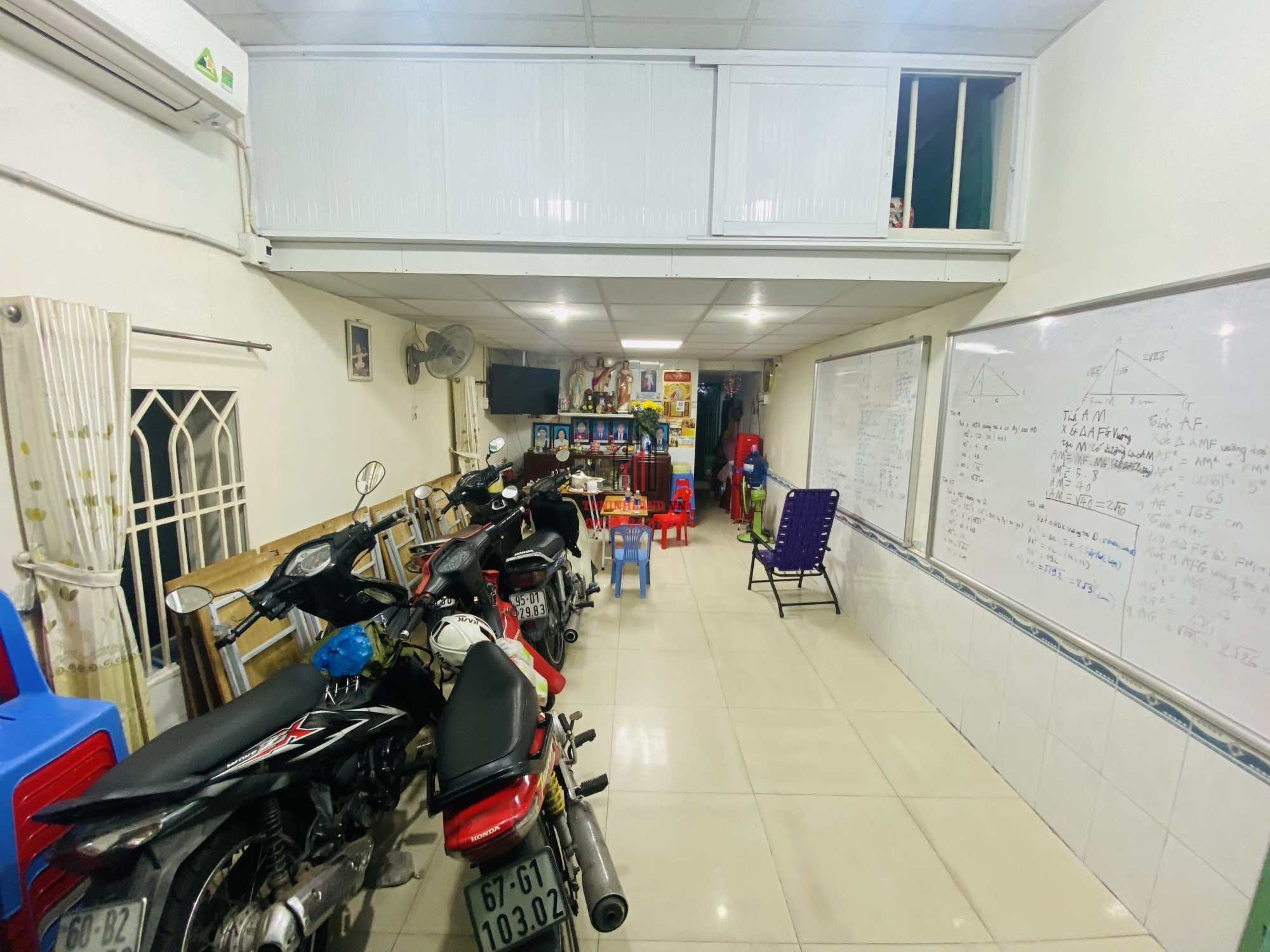 Hẻm Phạm Phú Thứ 60/65m2 3 tầng 3.7/3.75x16m nhỉnh 6 tỷ Phường 3 Quận 6 6 đến 10 tỷ