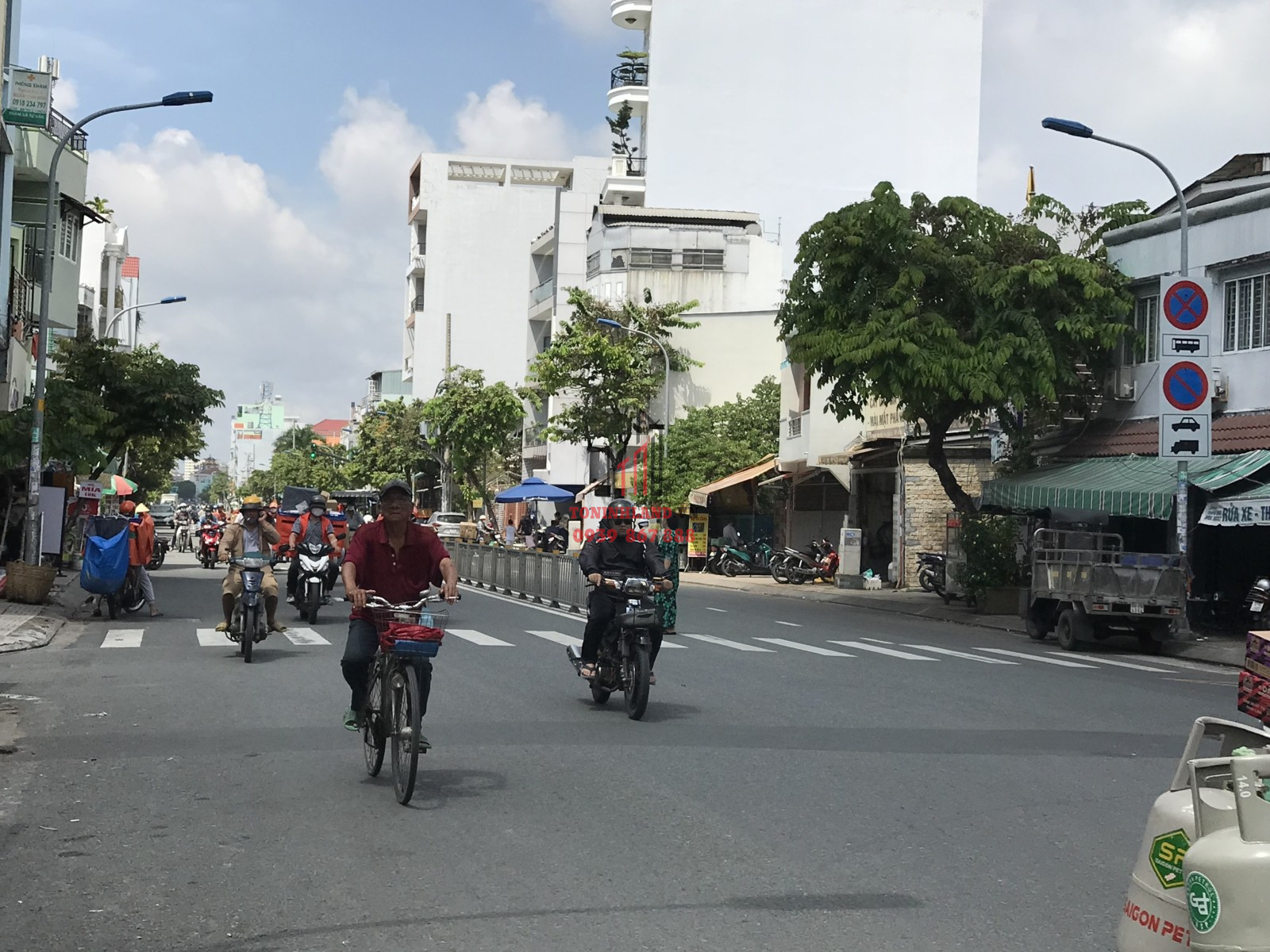 Mặt tiền Bà Hom 53m2 2 tầng  4x13m nhỉnh 11 tỷ Phường 13 Quận 6 10 đến 20 tỷ