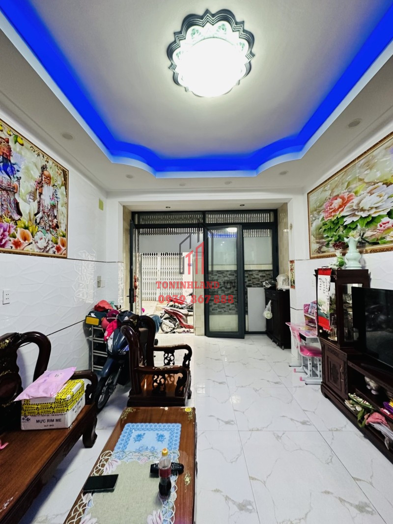 Hẻm xe hơi Đường Trục 48 m2 4 tầng 4 x 12 m giá nhỉnh 8 tỷ Phường 13 Bình Thạnh 6 đến 10