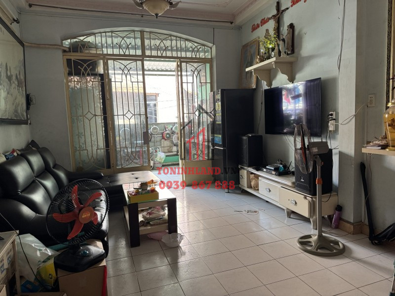 Mặt tiền Đất Thánh 61 m2 4 tầng 4 x17m giá nhỉnh 13 tỷ Phường 6 Tân Bình 10 đến 20 tỷ