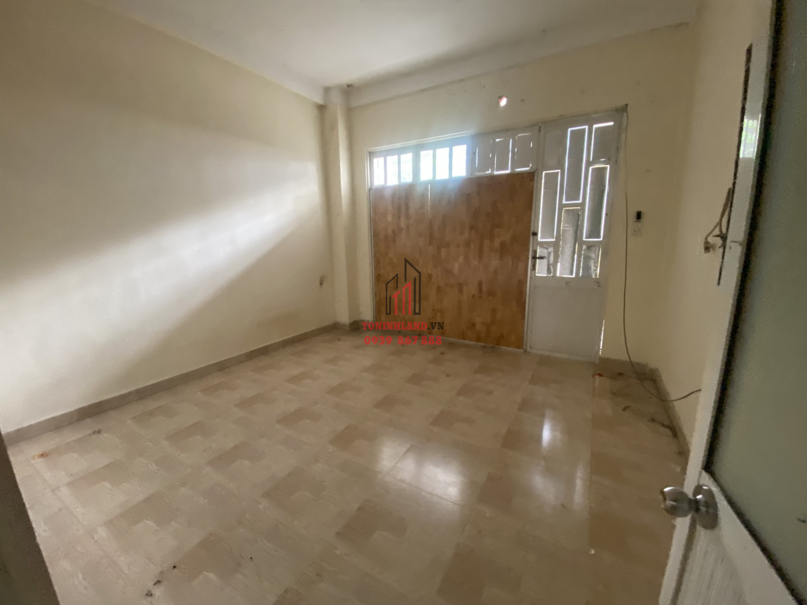 🎇 MẶT TIỀN CÁCH 2 CĂN Hẻm Nguyễn Chí Thanh 50m2 4 tầng 4.1x12m nhỉnh 5 tỷ Phường 4 Quận 11 6 đến 10 tỷ