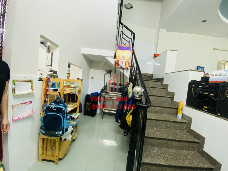 Nhà đẹp hẻm 1 xẹt trịnh Đình Thảo 63m2 3tầng 3.4/3.9×16.5m nhỉnh 6 tỷ Hòa Thạnh Tân Phú