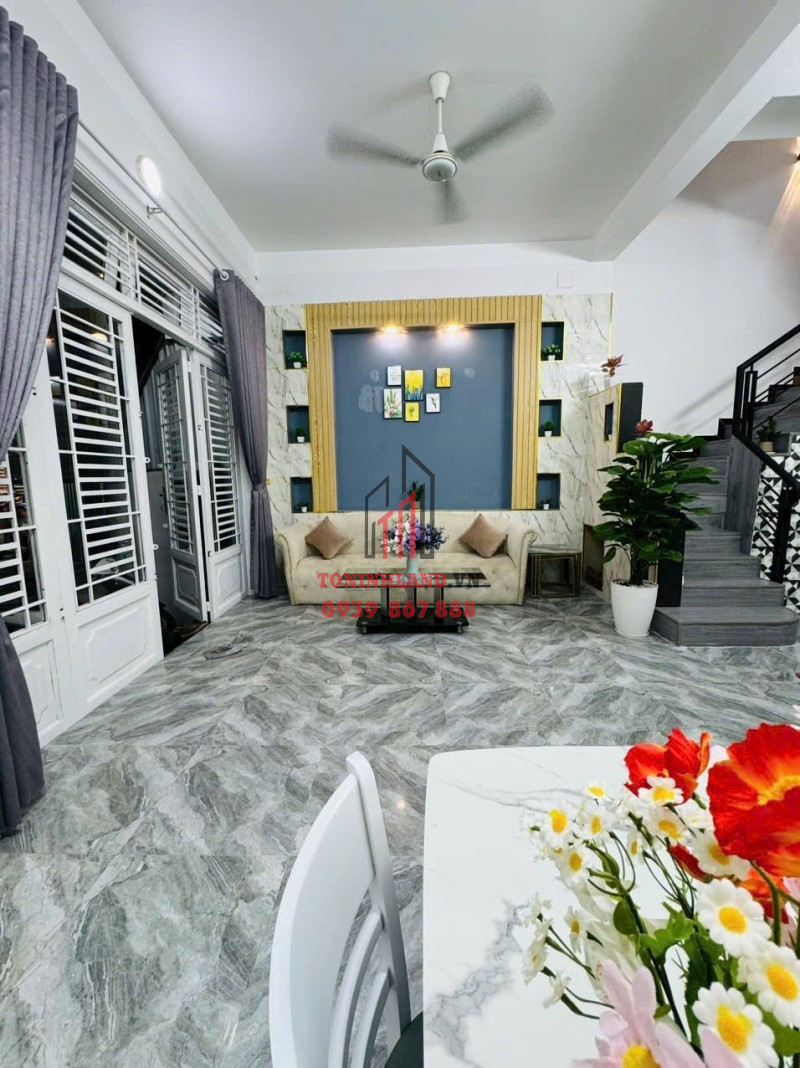 Bán nhà hẻm xe hơi Đường số 59, phường 14, Gò Vấp – 3 tầng, diện tích 36m2, giá chỉ 3.86 tỷ.