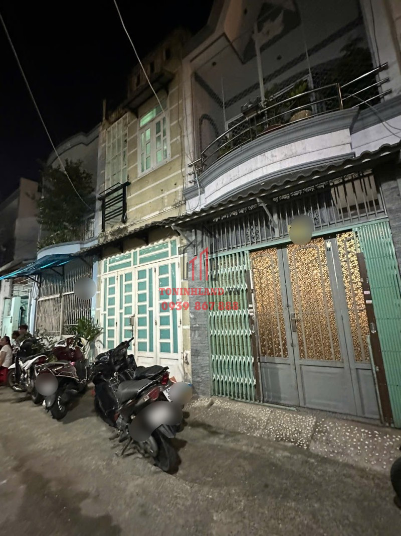 Cần bán nhà hẻm xe hơi đường Bùi Quang Là, diện tích 30m², 2 tầng, ngang 3m, nở hậu 3.1m, dài 9.6m, giá chỉ 3.65 tỷ, Phường 12, Gò Vấp. Nhà đang có dòng tiền cho thuê ổn định.