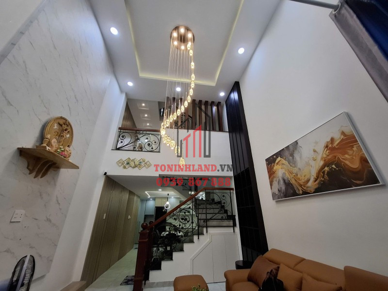 Bán nhà phố 5 tầng, diện tích 53 m² (4 x 13,5 m) tại Phạm Văn Chiêu, phường 9, Gò Vấp, giá chỉ hơn 7 tỷ.
