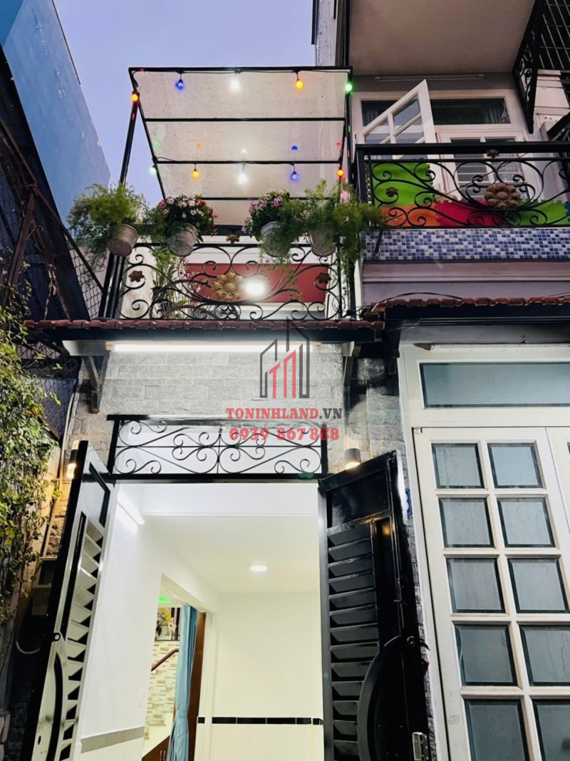 Bán nhà hẻm ô tô đường Lê Văn Thọ, Phường 14, Gò Vấp. Diện tích 42m², kết cấu 2 tầng, ngang 3.5m, dài 12m, giá chỉ 4.2 tỷ