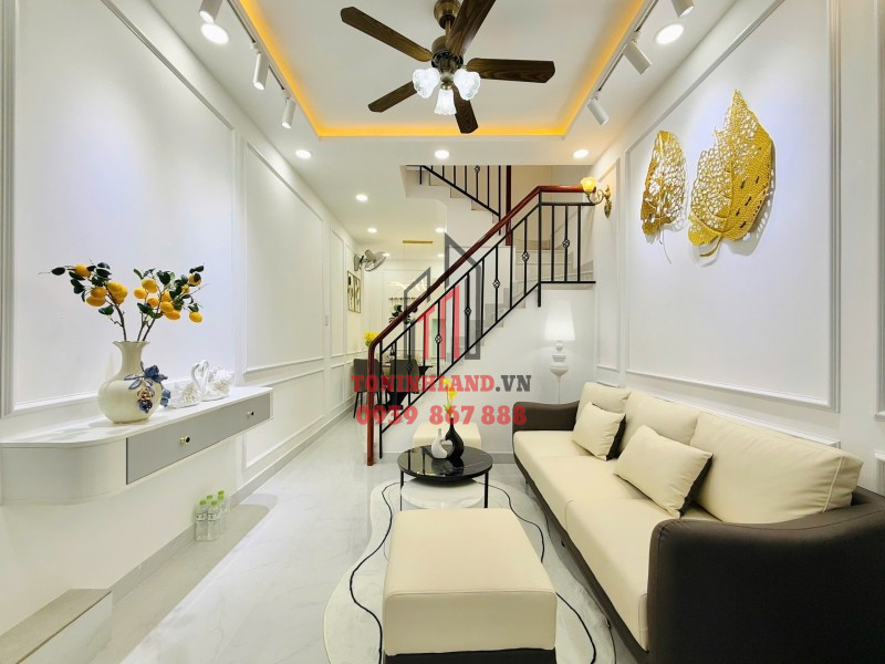 Bán nhà Gò Vấp, hẻm Nguyễn Duy Cung, diện tích 24 m², 2 tầng, giá chỉ 3.35 tỷ, Phường 12