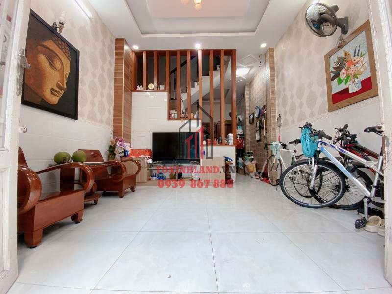 Bán nhà Tân Bình – Hẻm Ni Sư Huỳnh Liên, 40m², 4 tầng, giá chỉ 5,8 tỷ – Phường 10