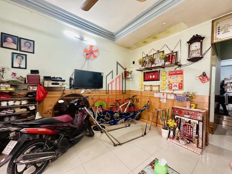 Bán nhà mặt tiền đường số 4, Phường 16, Gò Vấp, diện tích 48m2, 3 tầng, giá chỉ 6.5 tỷ