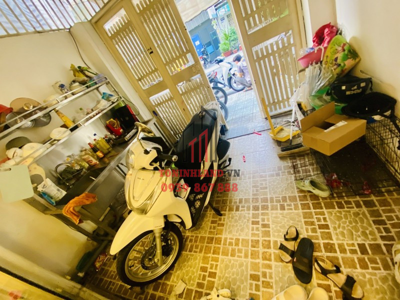 Chính chủ bán nhà mặt tiền Nguyễn Văn Công, Gò Vấp, 35 m², 2 tầng, giá chỉ 5.95 tỷ, phường 3. Đang có dòng tiền cho thuê ổn định