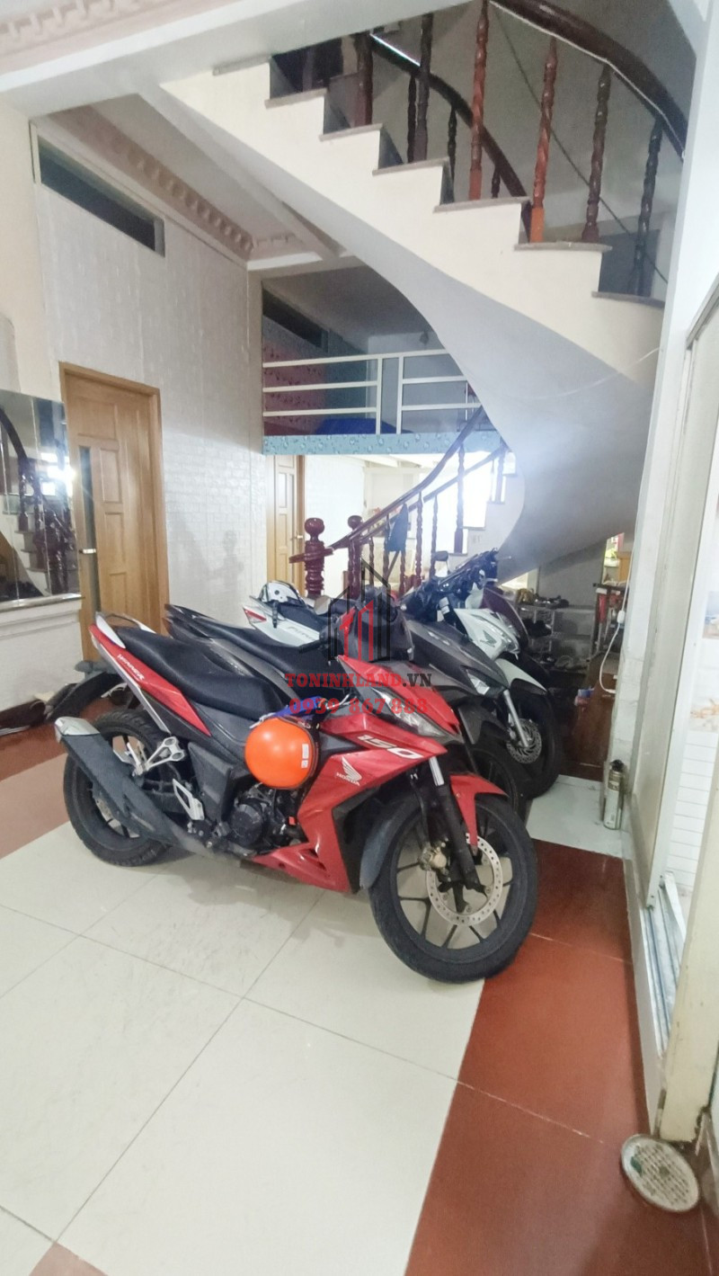 Cần bán nhà Bình Thạnh – Hẻm ô tô, đường Bùi Đình Túy, 114m², 4 tầng, giá chỉ 11 tỷ – Phường 24, đang có dòng tiền cho thuê